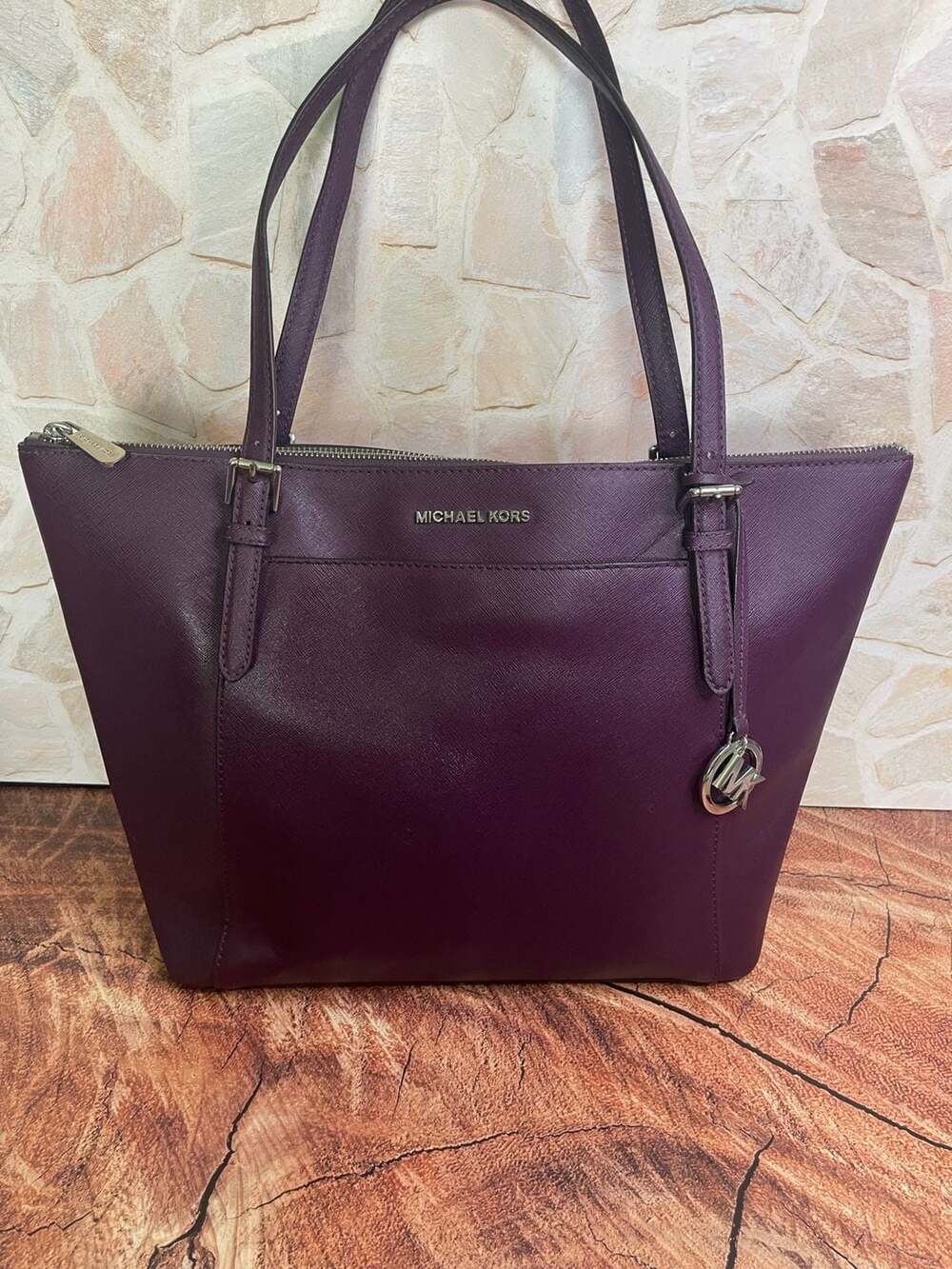 Michael Kors Voyager Large Saffiano Leather Tote Bag Purple
